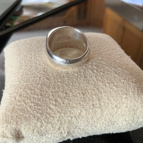 Lois Hill Ring - Picture 2 of 3